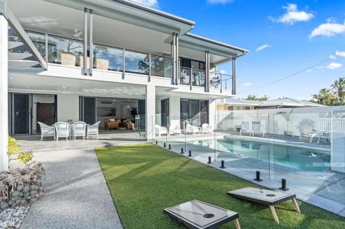 Waterfront Luxury Family Oasis