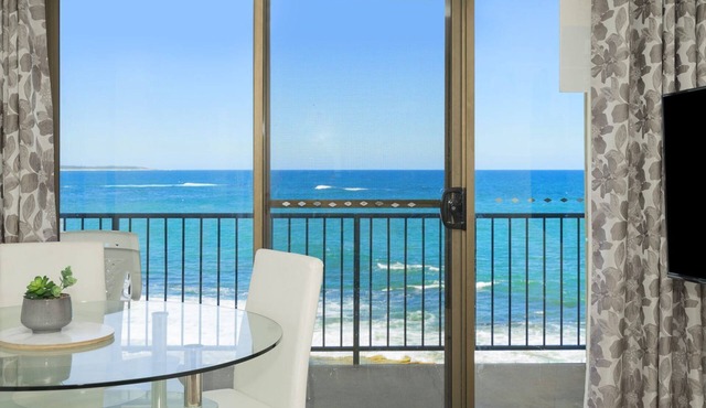 Waterfront Unit, Unit 2