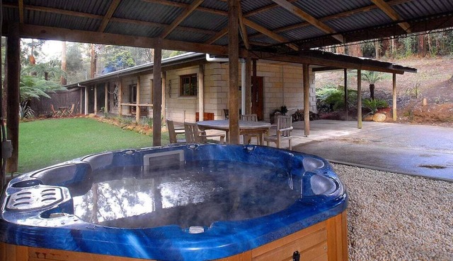 Weddings. Events. Art & Healing Retreats. 7 Acre Rain Forest Paradise.