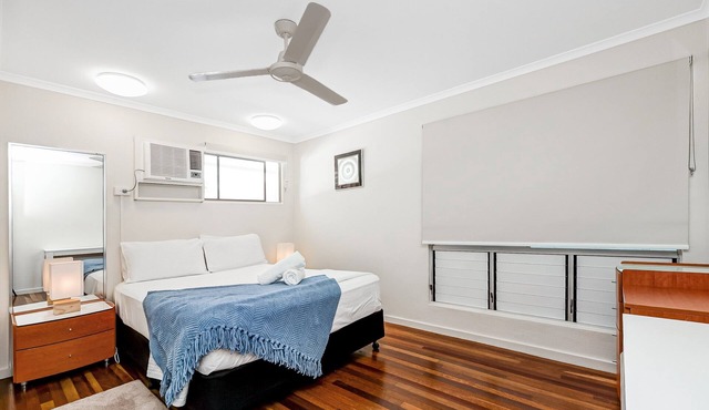 Welcoming 3 BR Townsville Home - Fenced Yard & BBQ