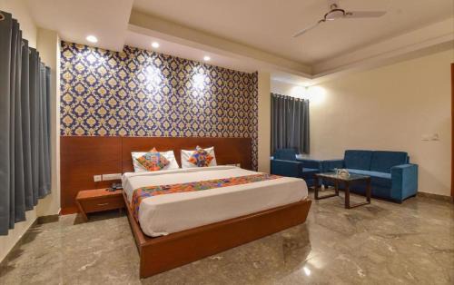 Wind Palace Hotel in Jaipur
