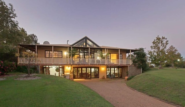Woolshed Hill Estate