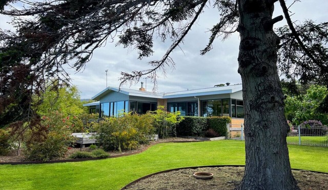 wyeangta - Woodbridge Waterfront Retreat
