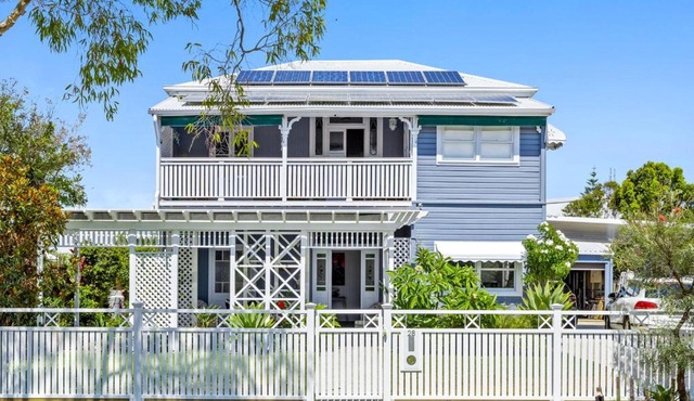 "Xanadu" Charming 2-Bed Retreat by Marcoola Beach