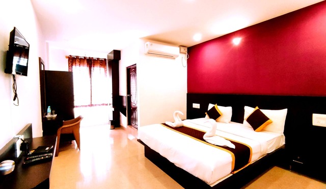 Yuvraj Galaxy Inn in Mysore