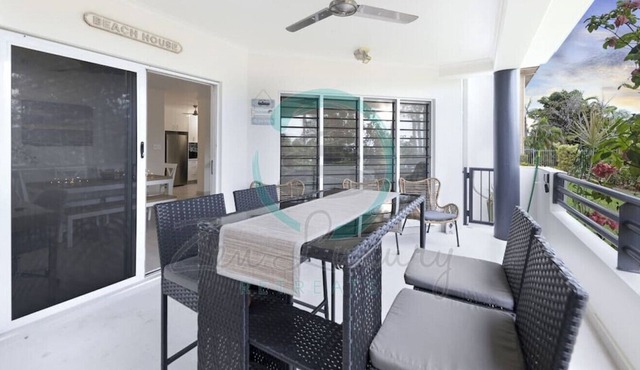 ZEN FORESHORE - 3BR Nighcliff Apartment