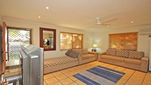 Botany Court Marcoola Beach 