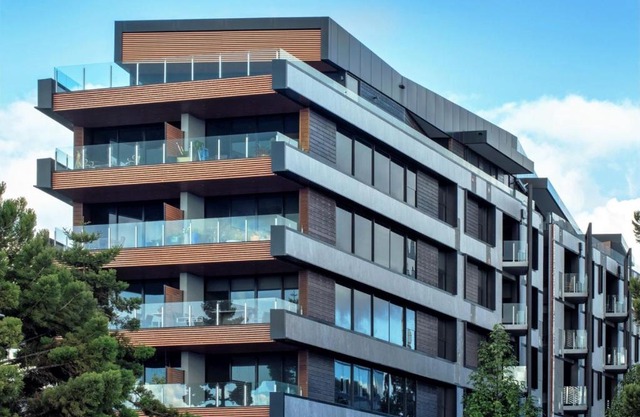 Pier Point 206