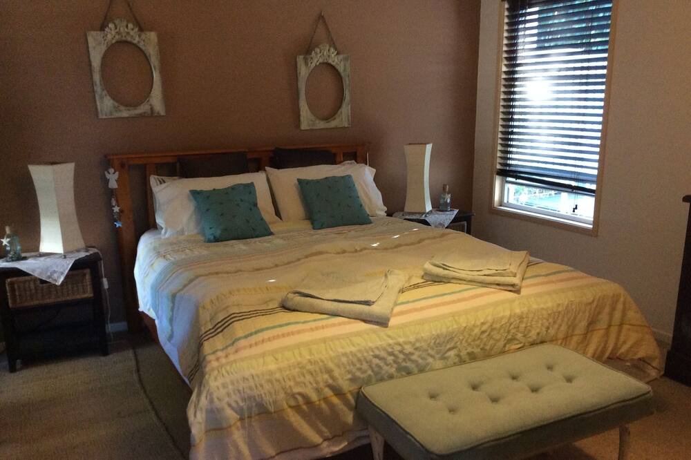 Photo of Bedroom in Brisbane Waterfront