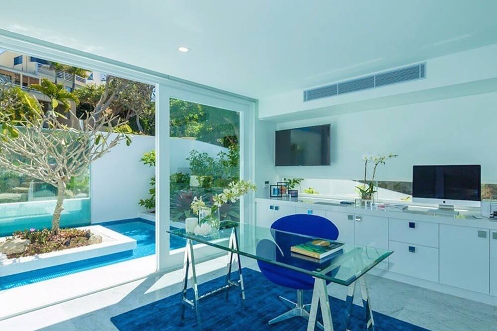 Photo of Bedroom in Sunshine Beach
