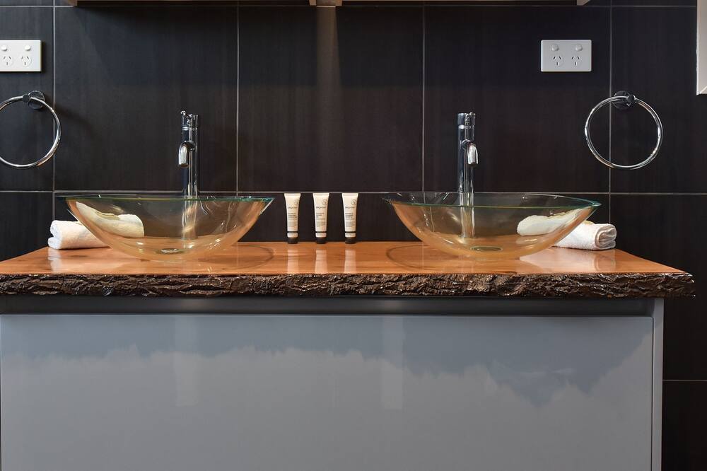 Photo of Kitchen in Swansea