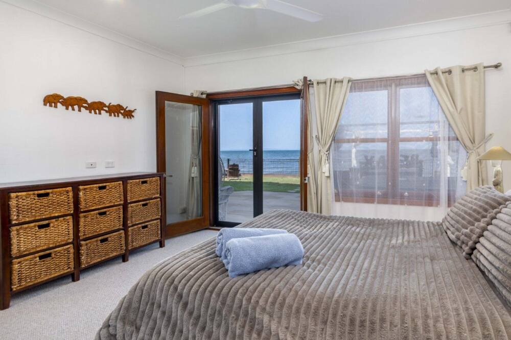 Photo of Bedroom in Beachmere