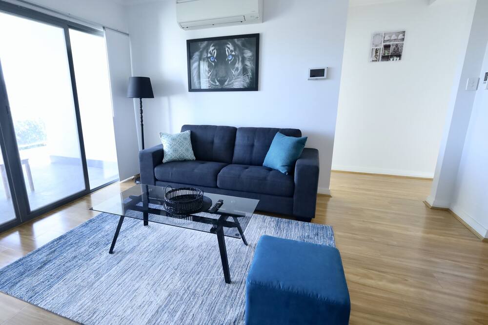 Photo of Livingroom in Midland