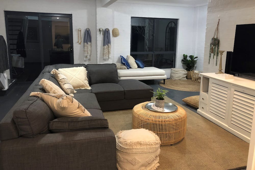 Photo of Livingroom in North Avoca