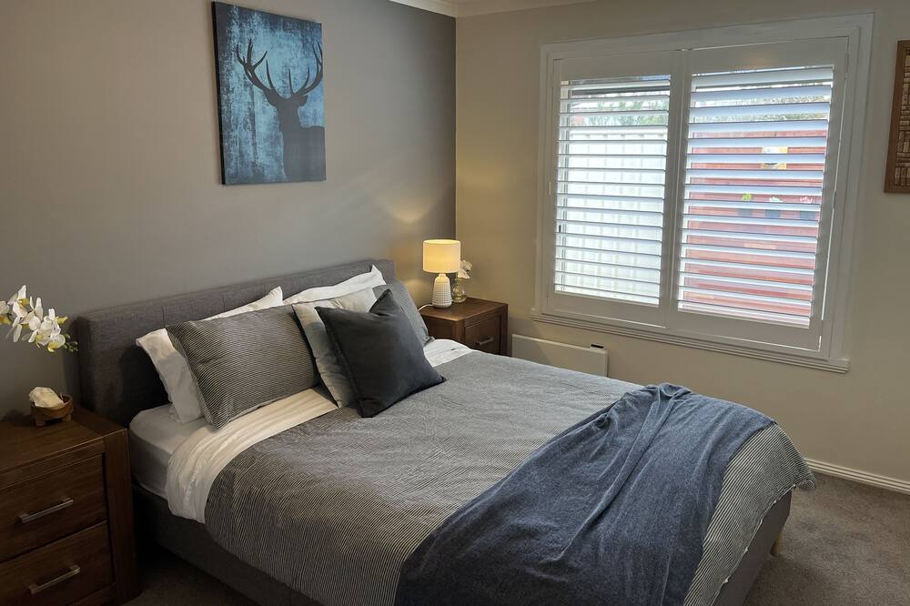 Photo of Bedroom in Rutherglen