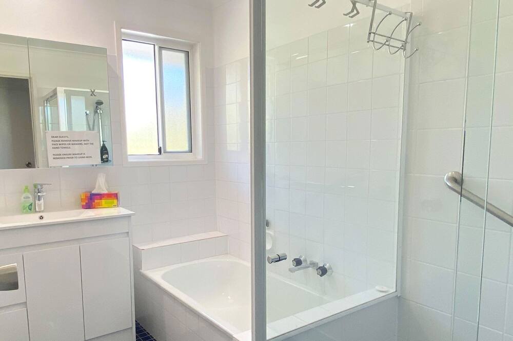 Photo of Bathroom in Woorim