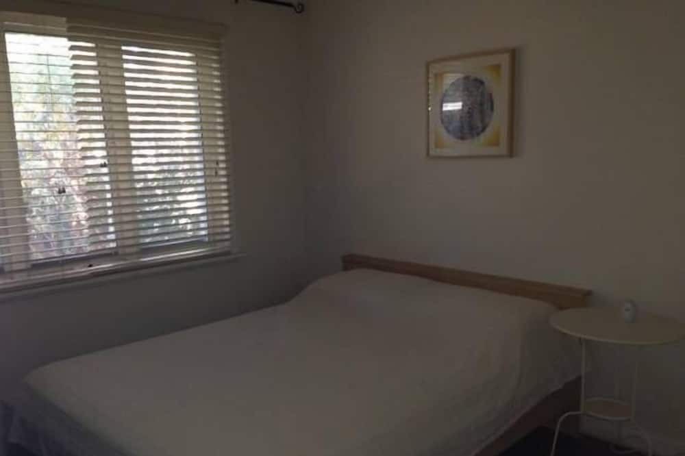 Photo of Bedroom in South Fremantle