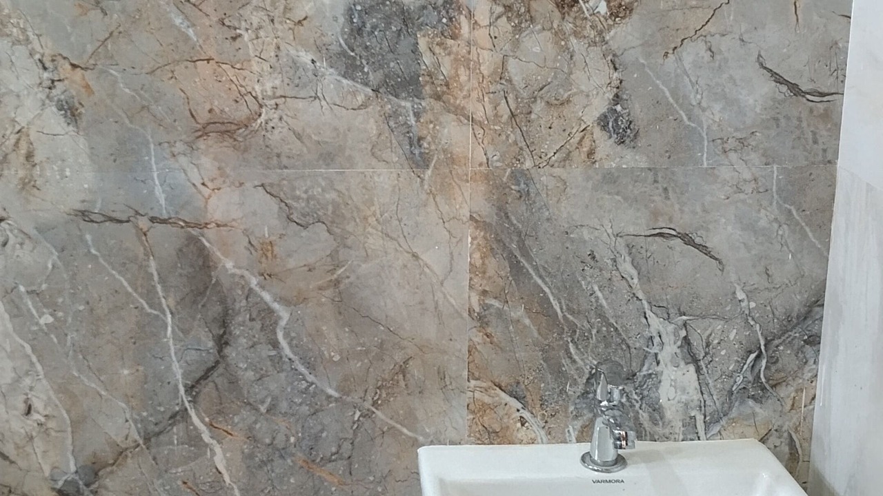 Photo of Others in Karhal