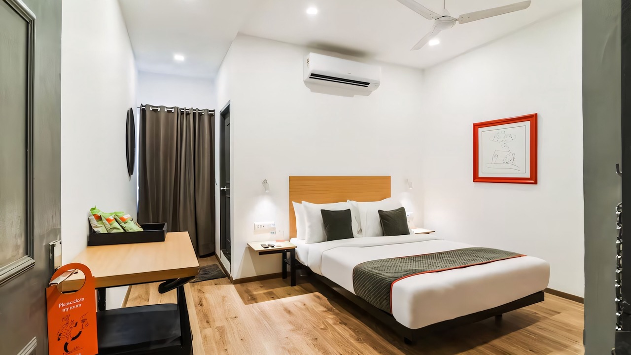 Photo of Bedroom in Thoraipakkam