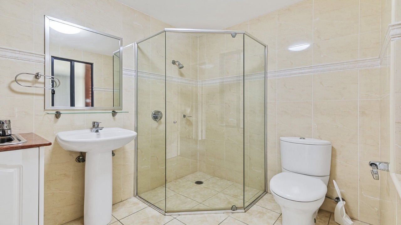 Photo of Bathroom in Tea Gardens