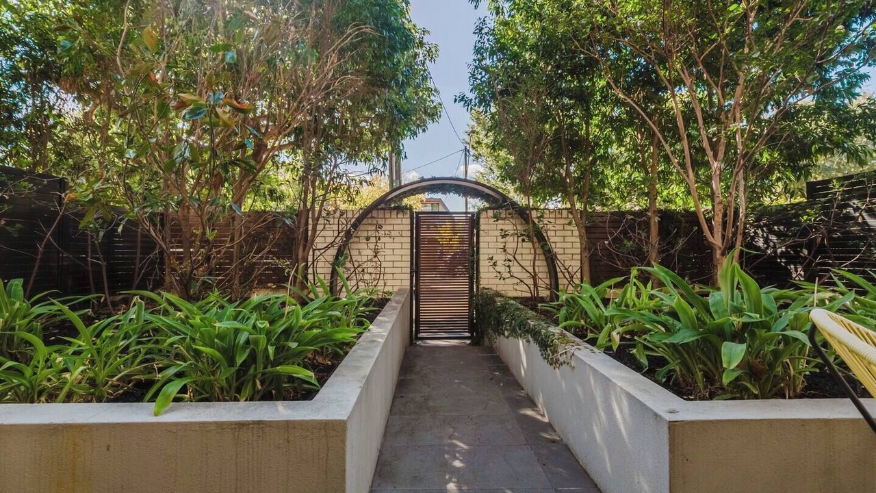 Photo of Outdoor in Elwood
