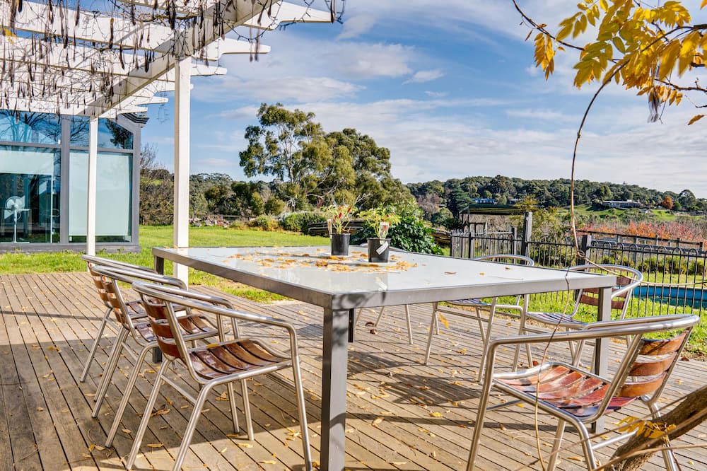 Photo of Outdoor in Chirnside Park