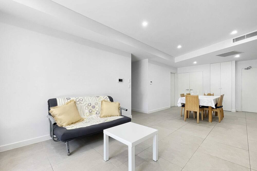 Photo of Livingroom in Botany