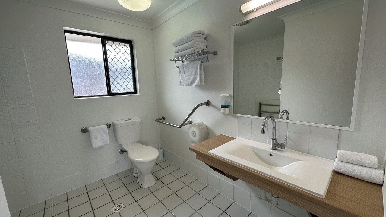 Photo of Bathroom in Slacks Creek