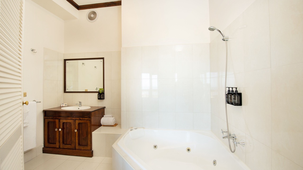 Photo of Bathroom in Victor Harbor