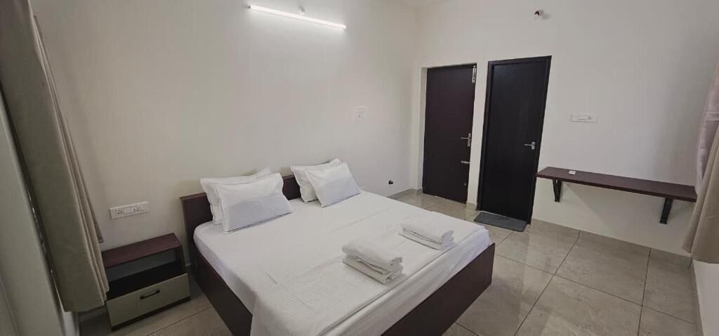 Photo of Bedroom in Tiruchirappalli