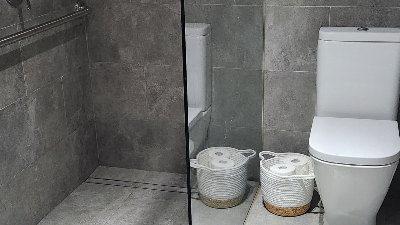 Photo of Bathroom in Parkes