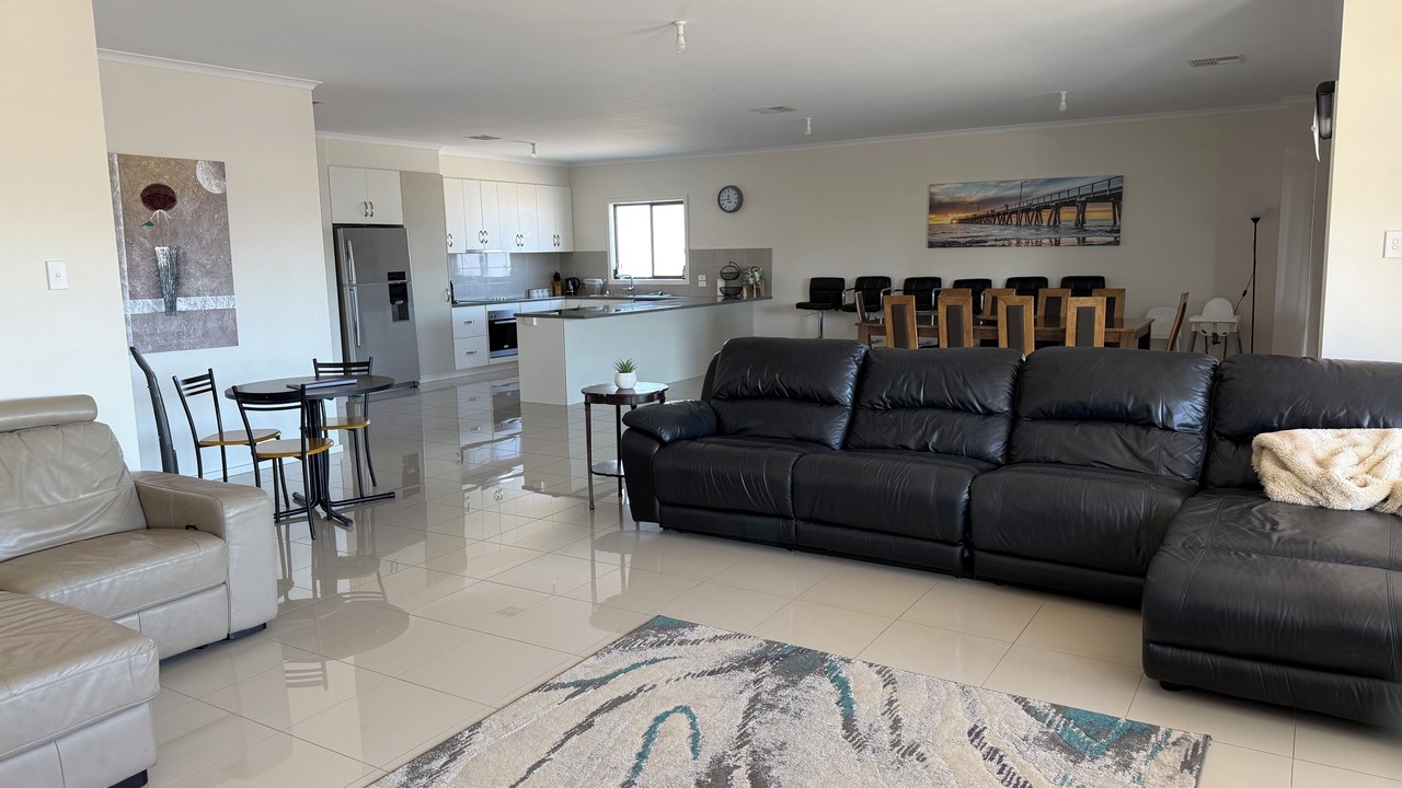 Photo of Livingroom in Moonta Bay