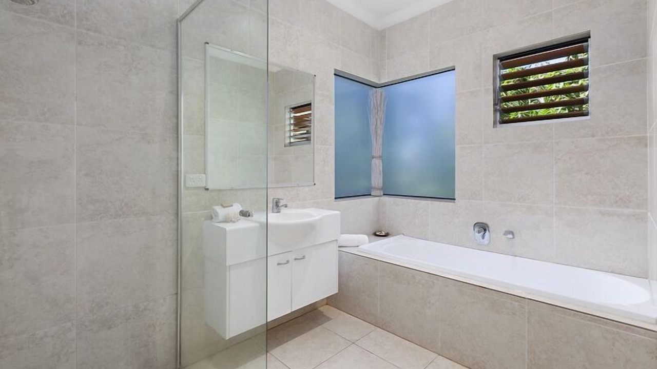Photo of Bathroom in Sunrise Beach