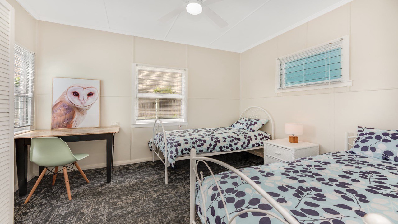 Photo of Bedroom in Golden Beach