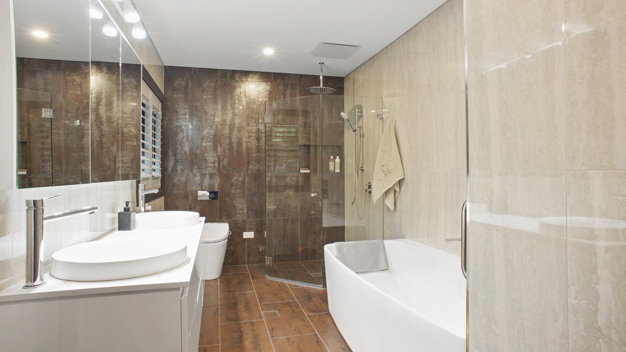 Photo of Bathroom in Wentworth Falls
