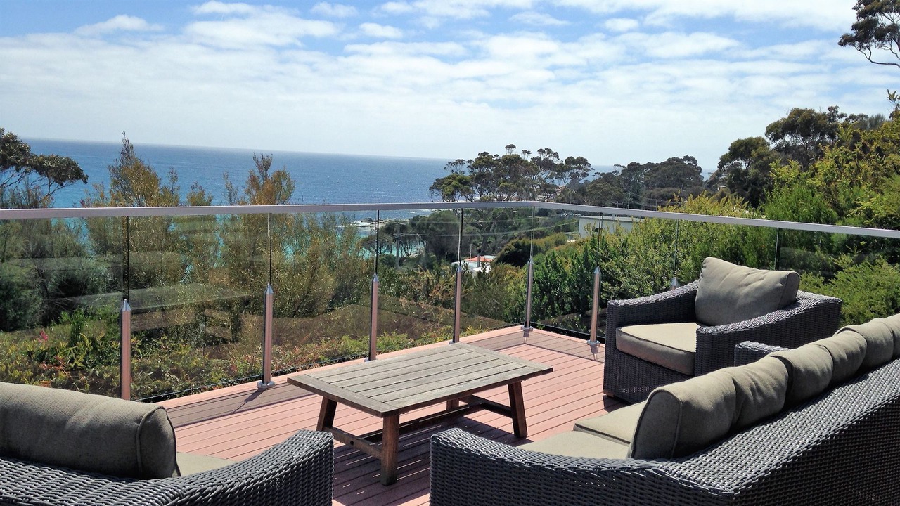 Photo of Patio Balcony in Binalong Bay