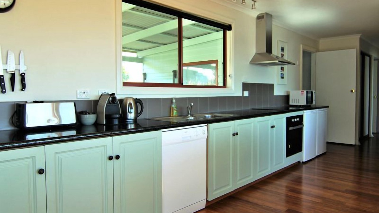 Photo of Kitchen in Binalong Bay
