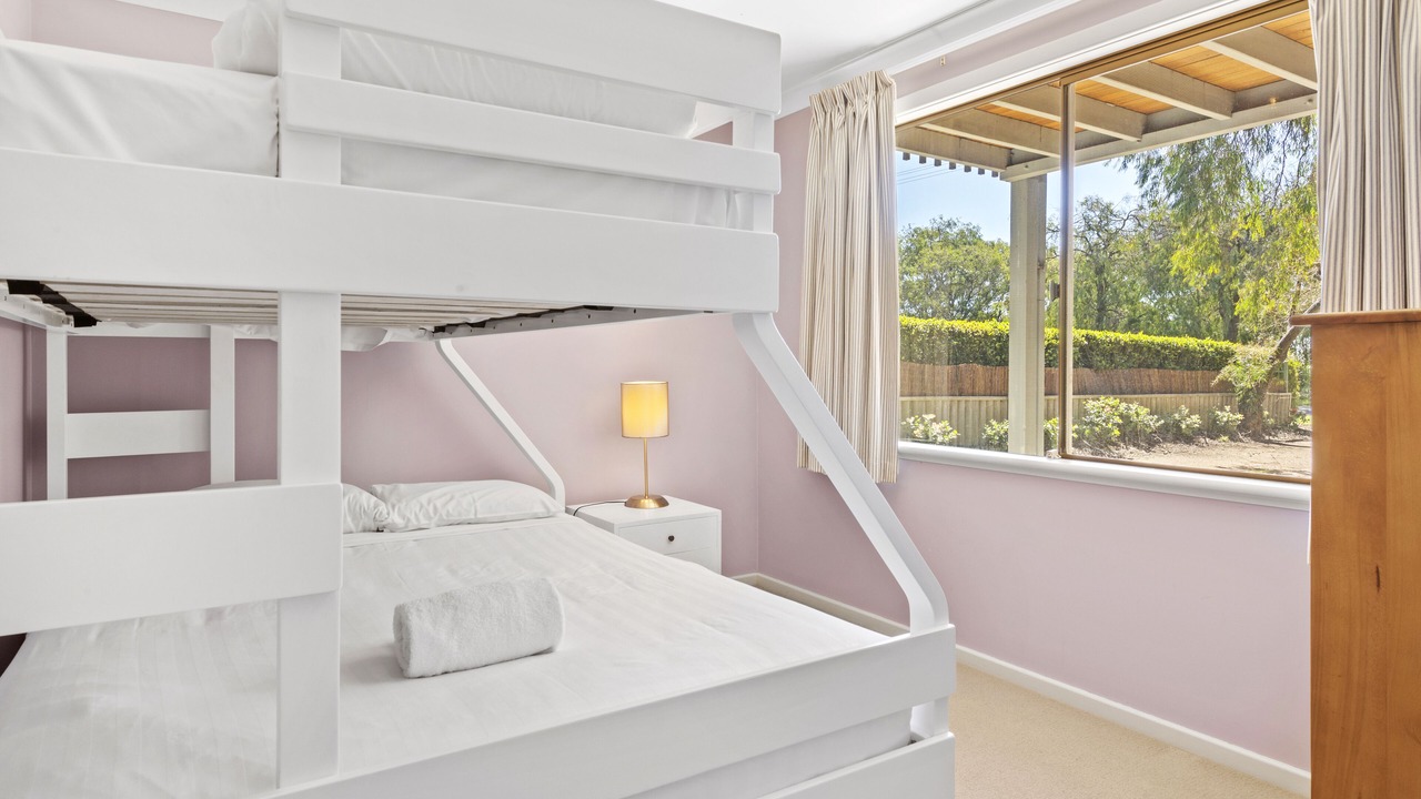 Photo of Bedroom in Quindalup