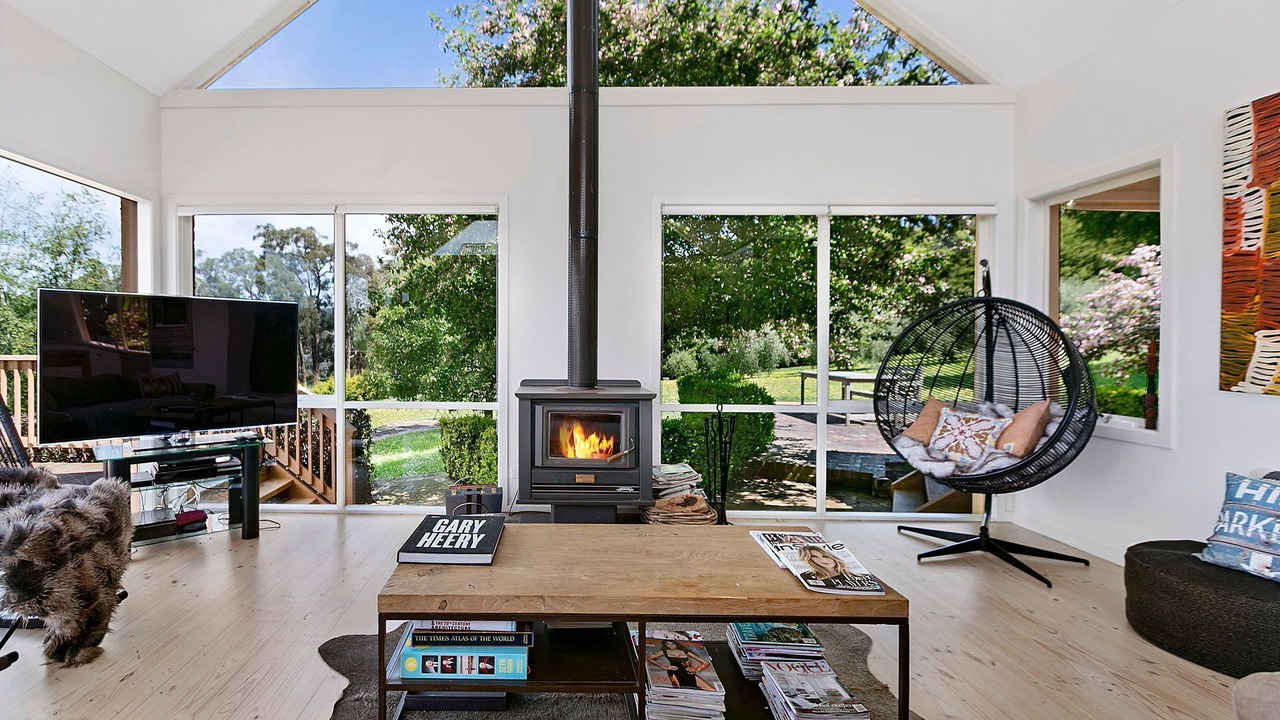 Photo of Bedroom in Red Hill South