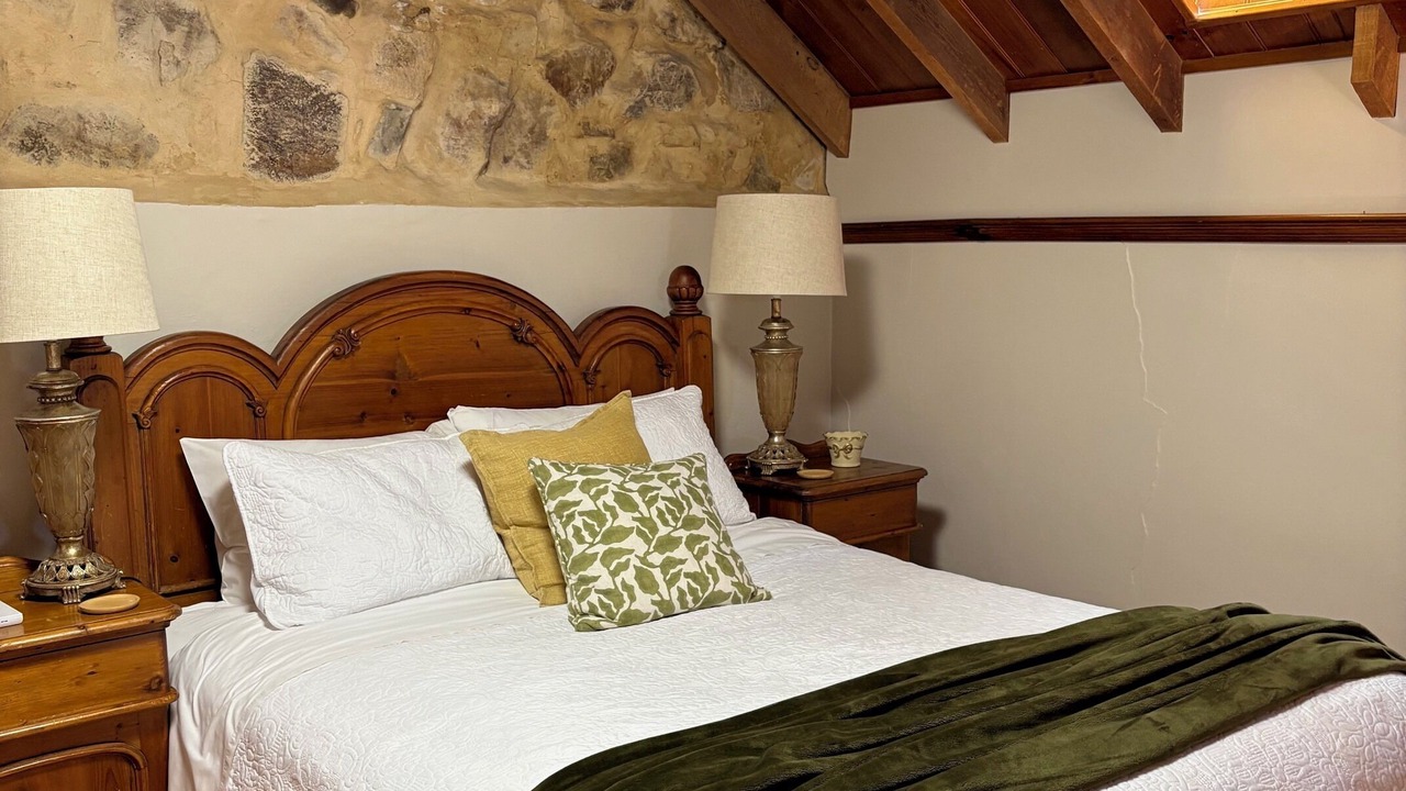 Photo of Bedroom in Clare