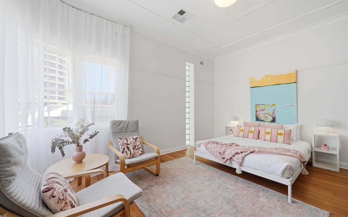 Photo of Bedroom in Glenelg