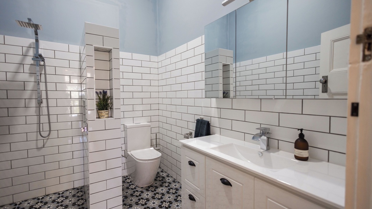 Photo of Bathroom in Clare