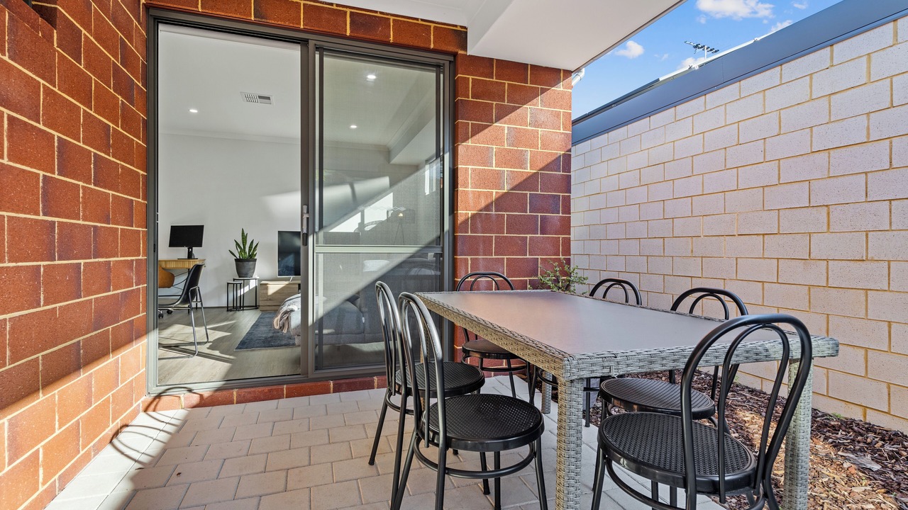 Photo of Outdoor in Bentley