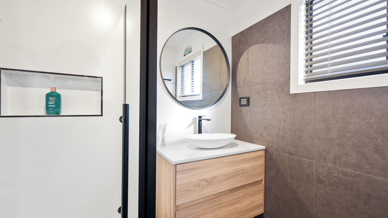 Photo of Bathroom in Ventnor