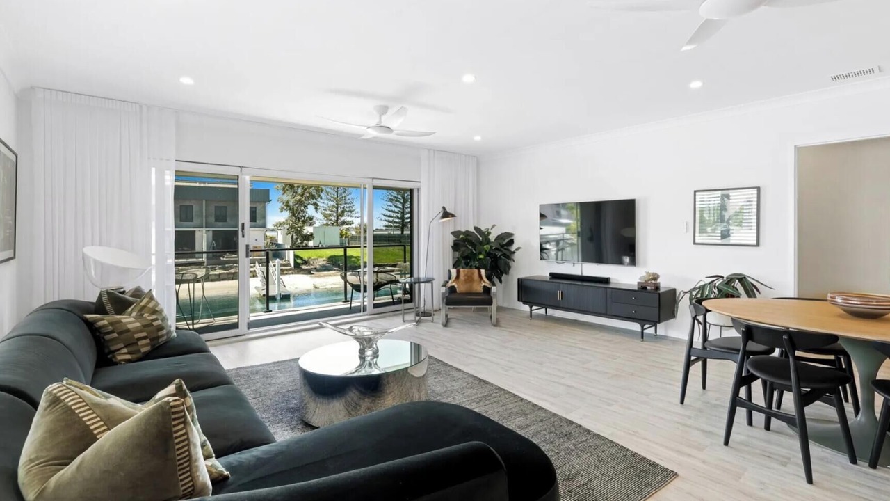 Photo of Livingroom in Runaway Bay