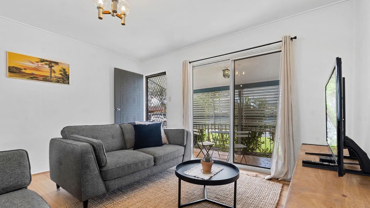 Photo of Livingroom in Bongaree