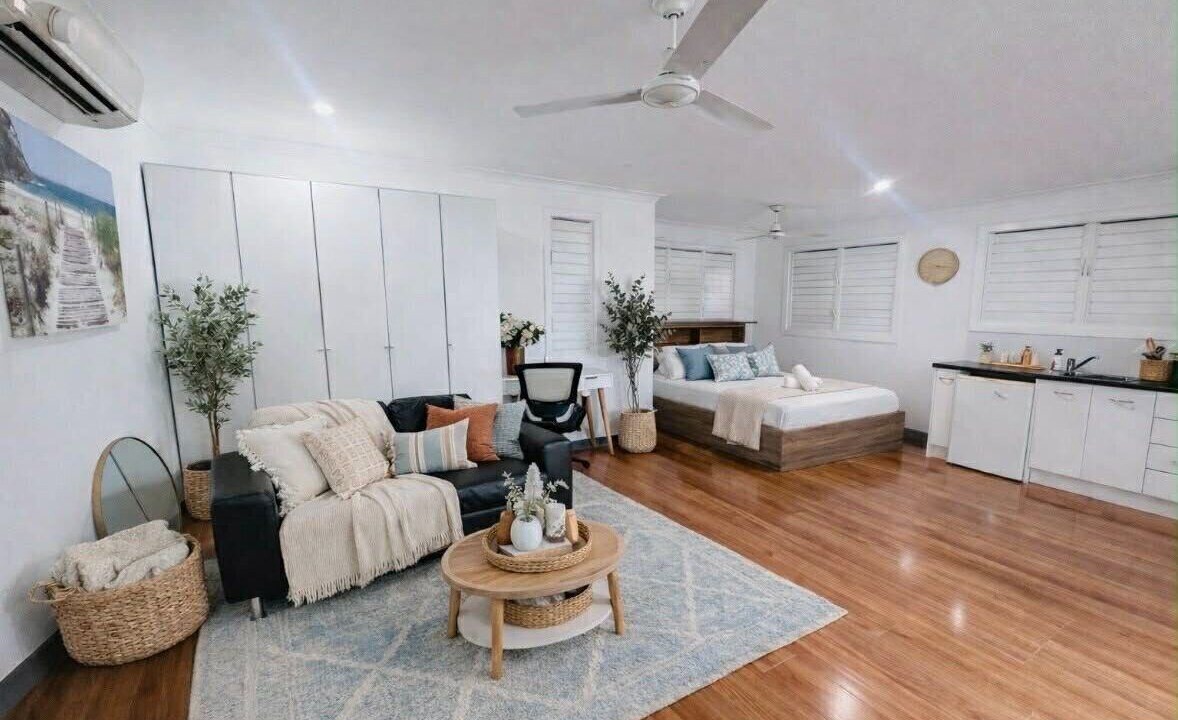 Photo of Livingroom in Mundingburra