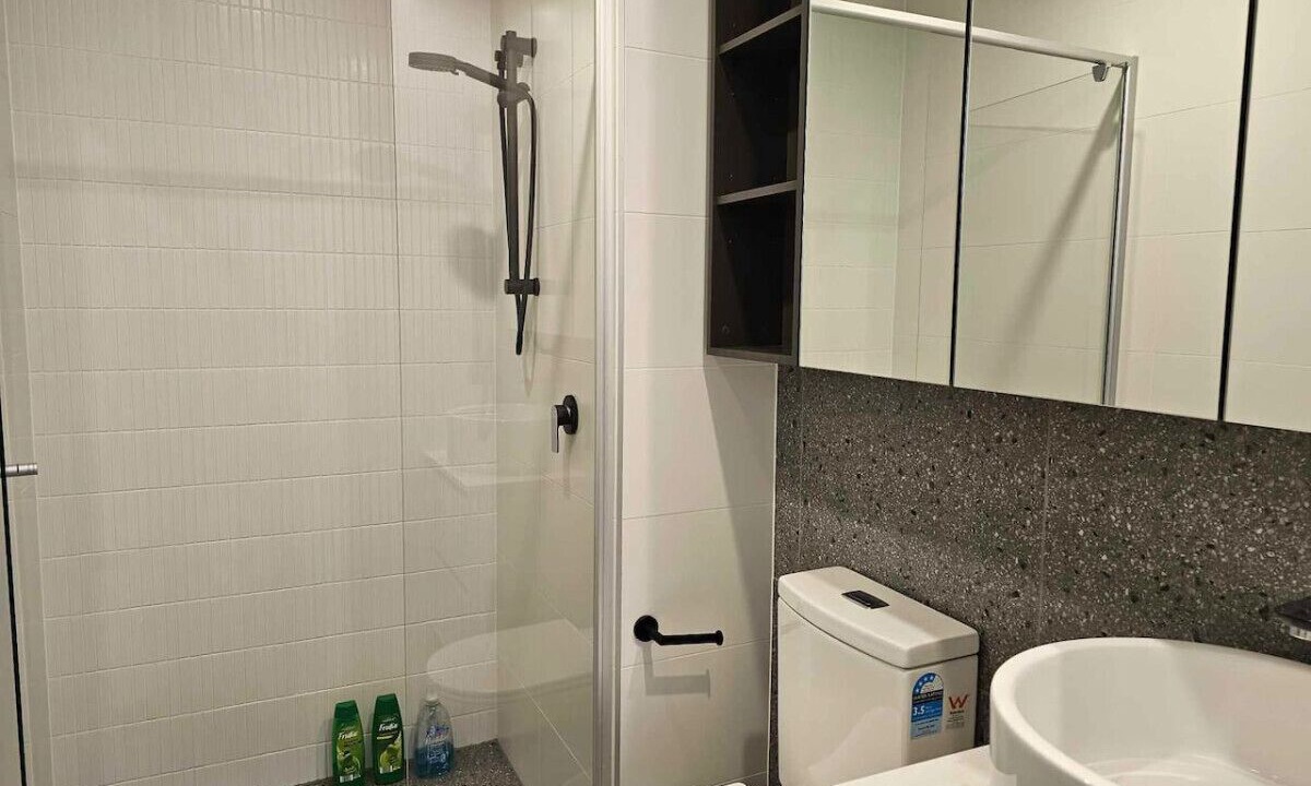 Photo of Bathroom in Coombs