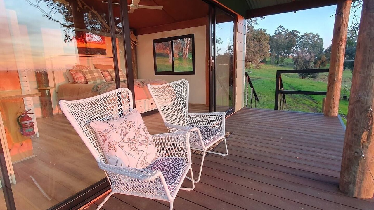 Photo of Patio Balcony in Meelon