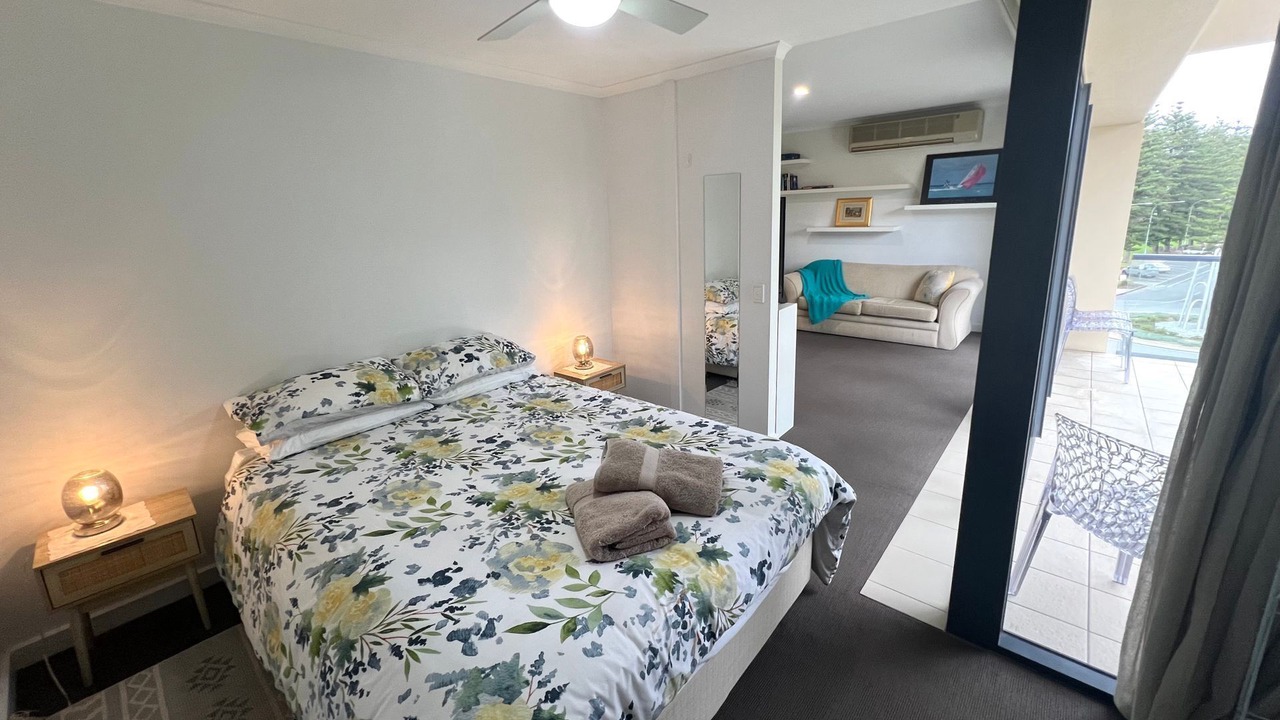 Photo of Bedroom in Glenelg